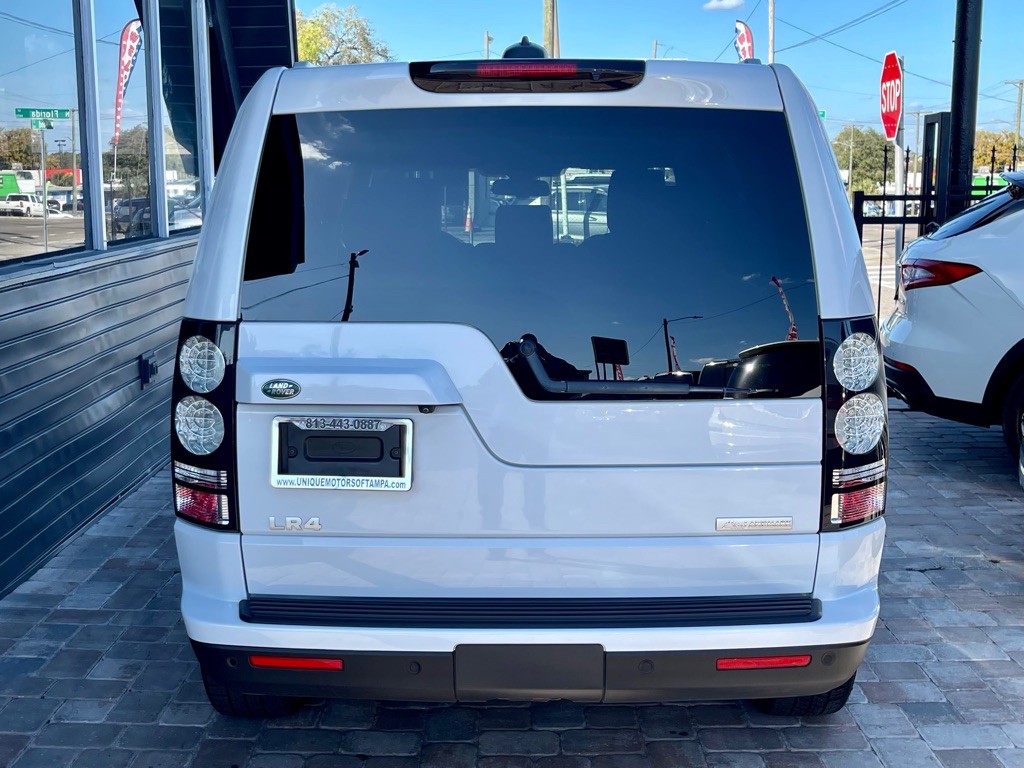2016 Land Rover LR4 Image 7