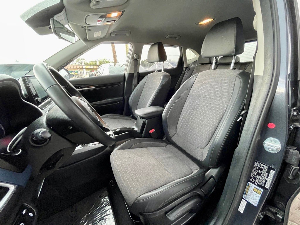 2021 Kia Seltos Image 32