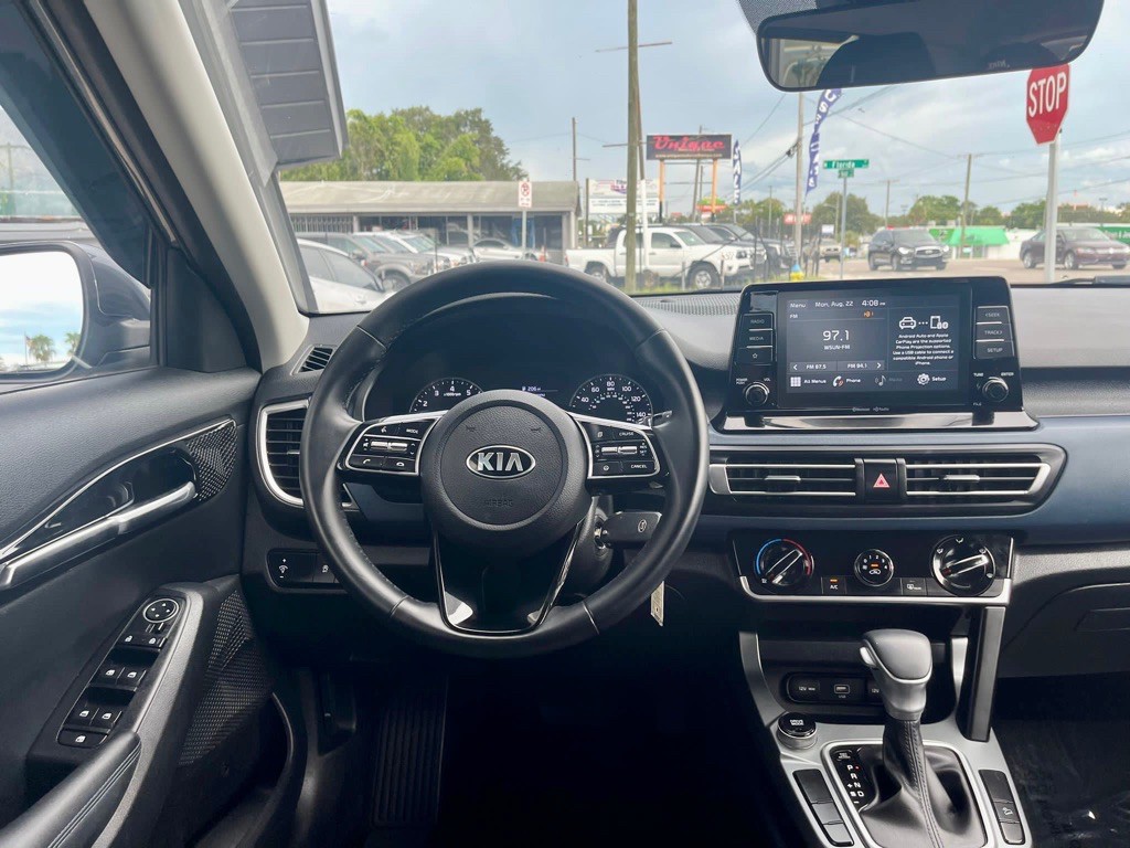 2021 Kia Seltos Image 35