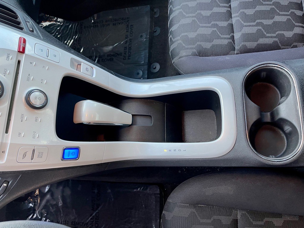 2013 Chevrolet Volt Image 18