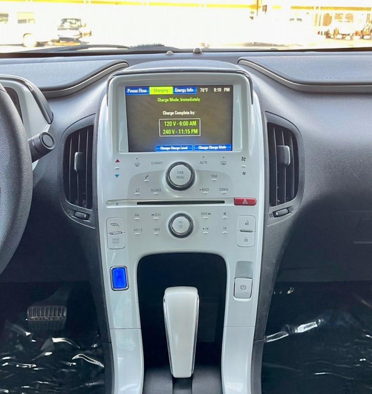2013 Chevrolet Volt Image 50