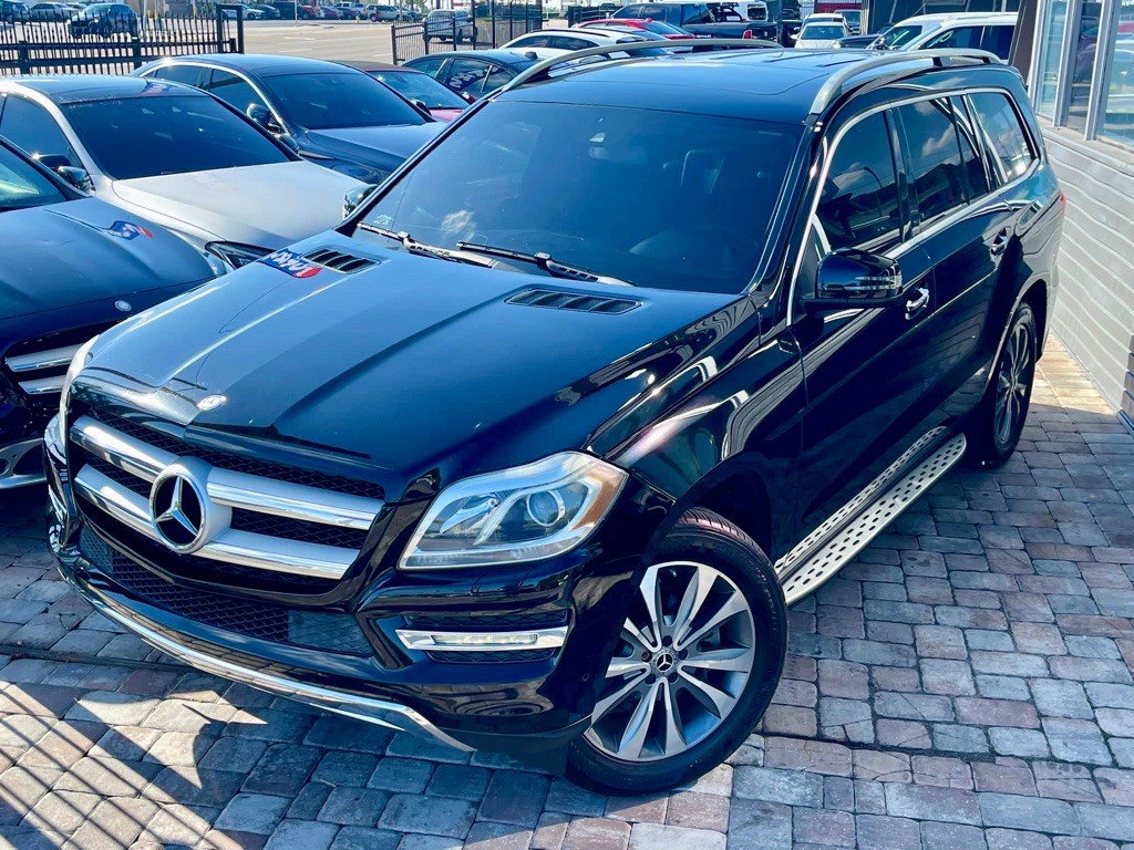 2016 Mercedes-Benz GL-Class Image 3