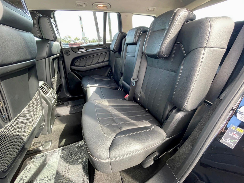 2016 Mercedes-Benz GL-Class Image 18