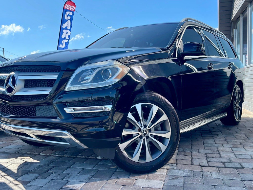 2016 Mercedes-Benz GL-Class Image 28