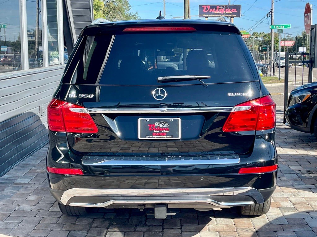 2016 Mercedes-Benz GL-Class Image 33