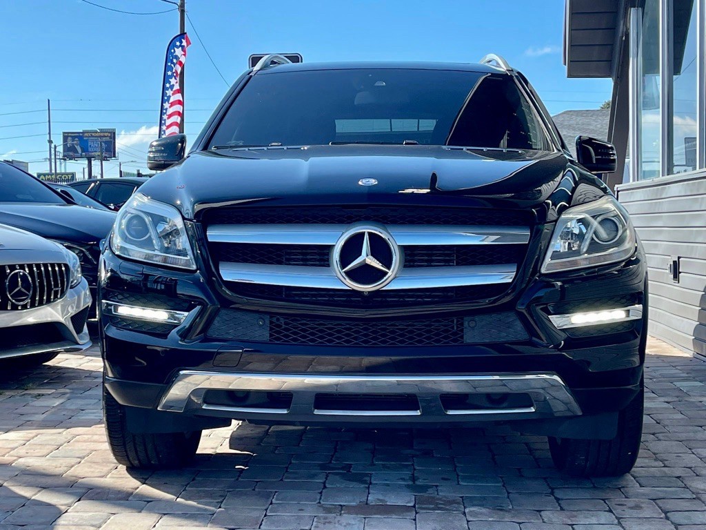 2016 Mercedes-Benz GL-Class Image 34