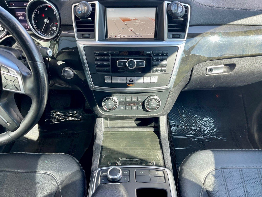 2016 Mercedes-Benz GL-Class Image 45