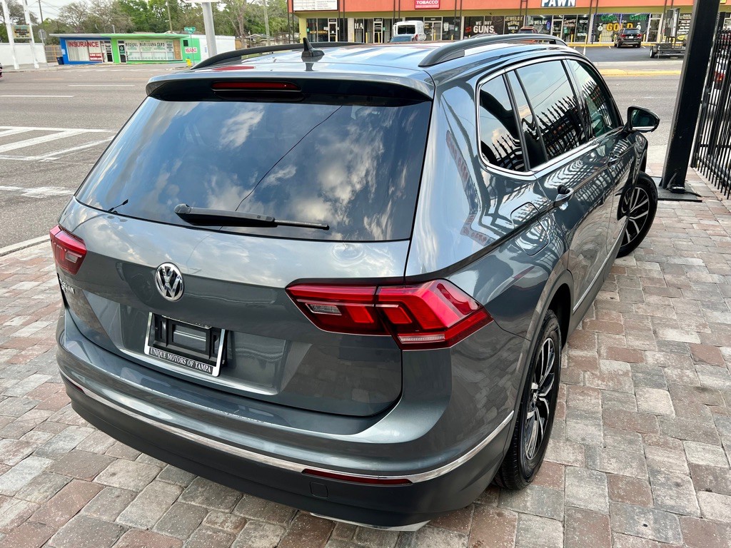 2021 Volkswagen Tiguan Image 2
