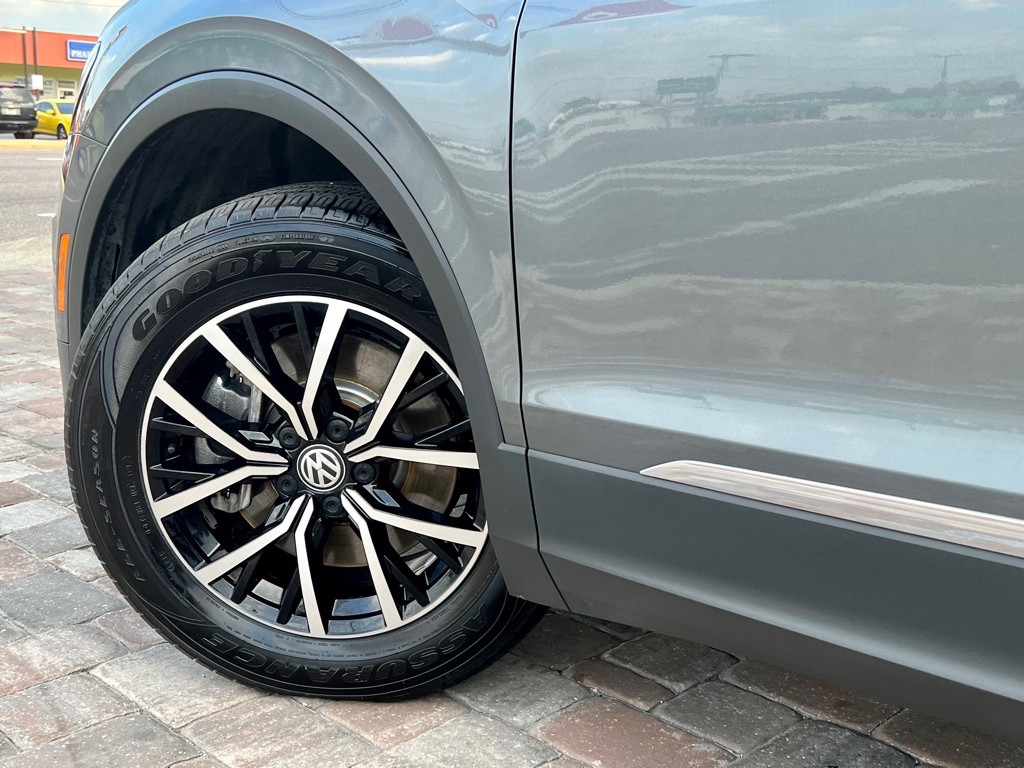 2021 Volkswagen Tiguan Image 12