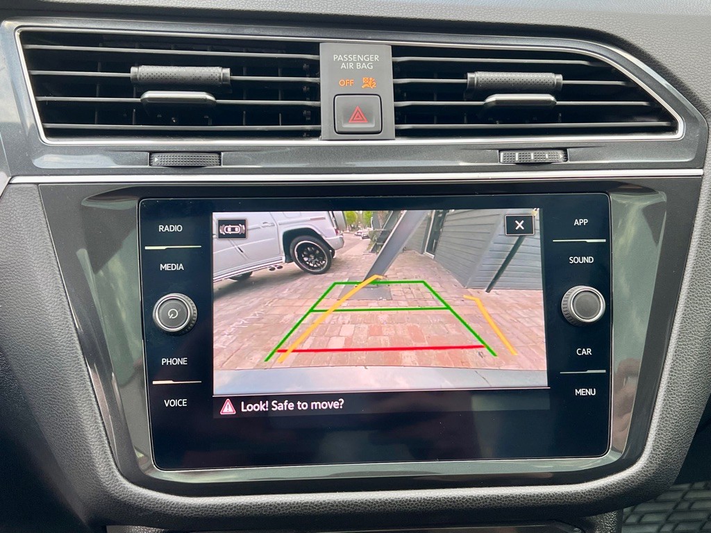 2021 Volkswagen Tiguan Image 17