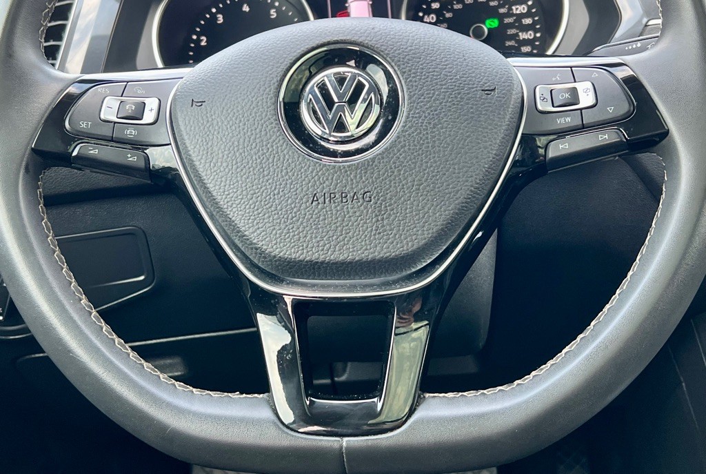 2021 Volkswagen Tiguan Image 43