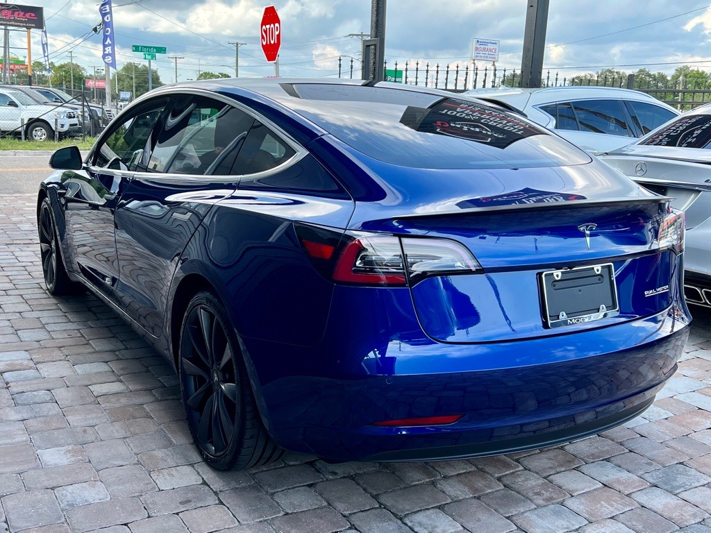 2020 Tesla Model 3 Image 8