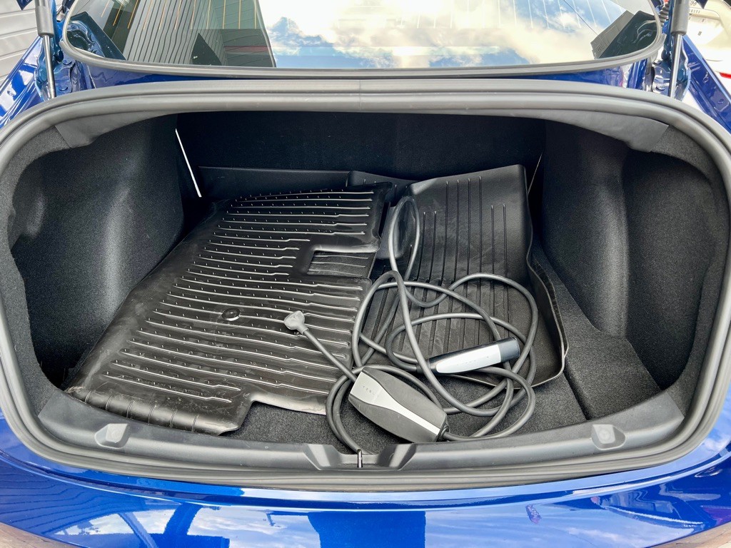 2020 Tesla Model 3 Image 17