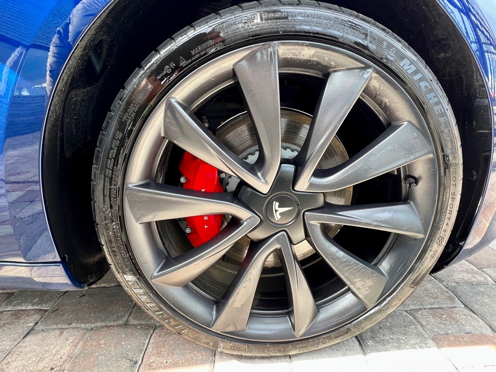 2020 Tesla Model 3 Image 23