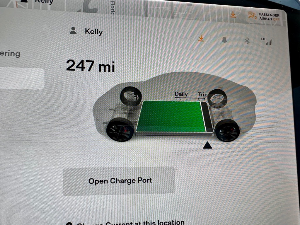 2020 Tesla Model 3 Image 27