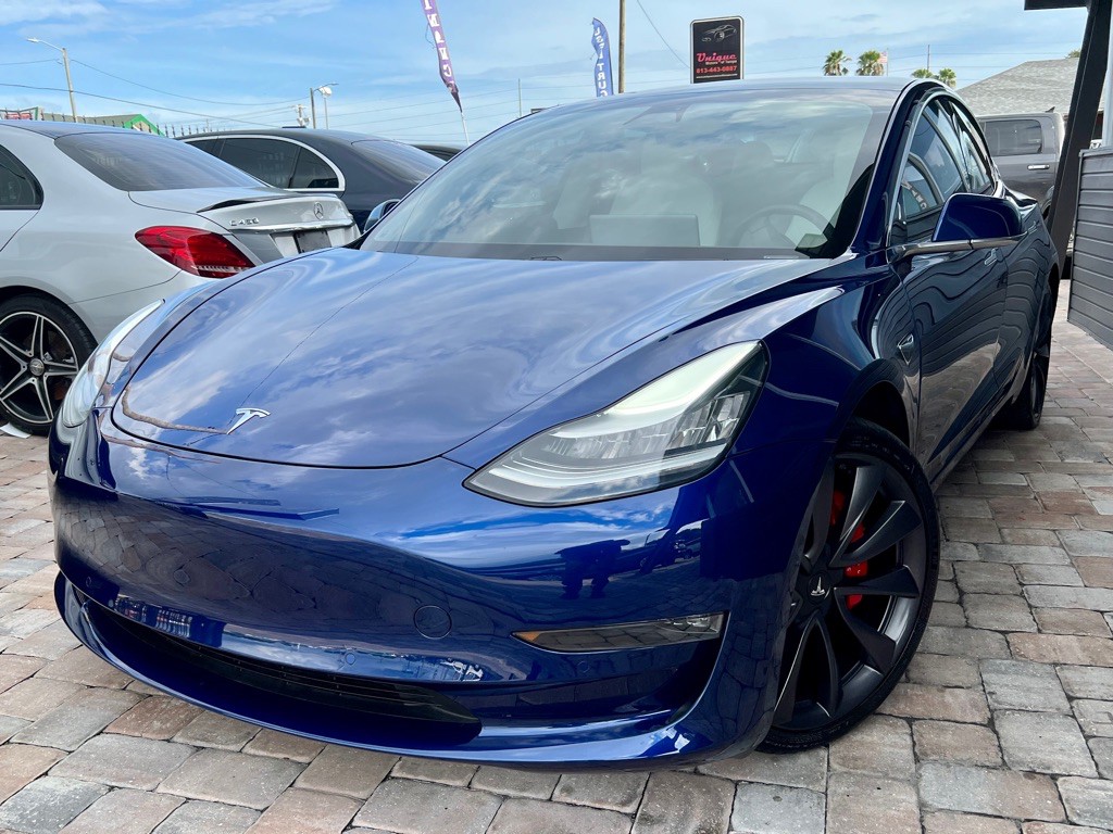 2020 Tesla Model 3 Image 35
