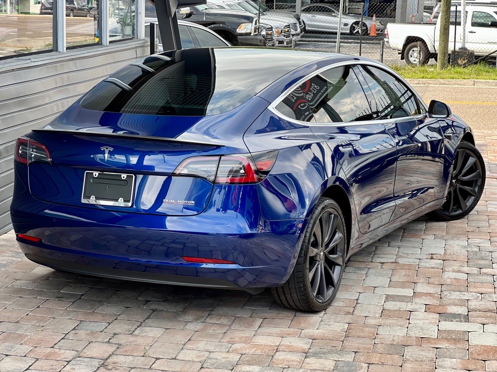 2020 Tesla Model 3 Image 36