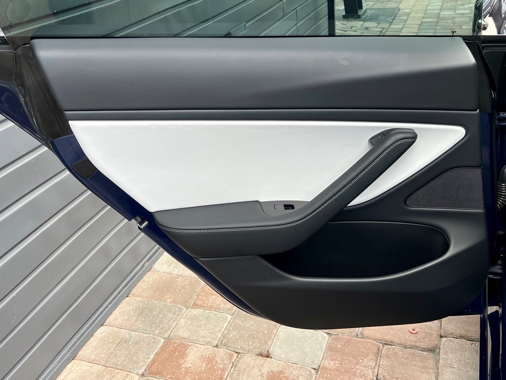 2020 Tesla Model 3 Image 44