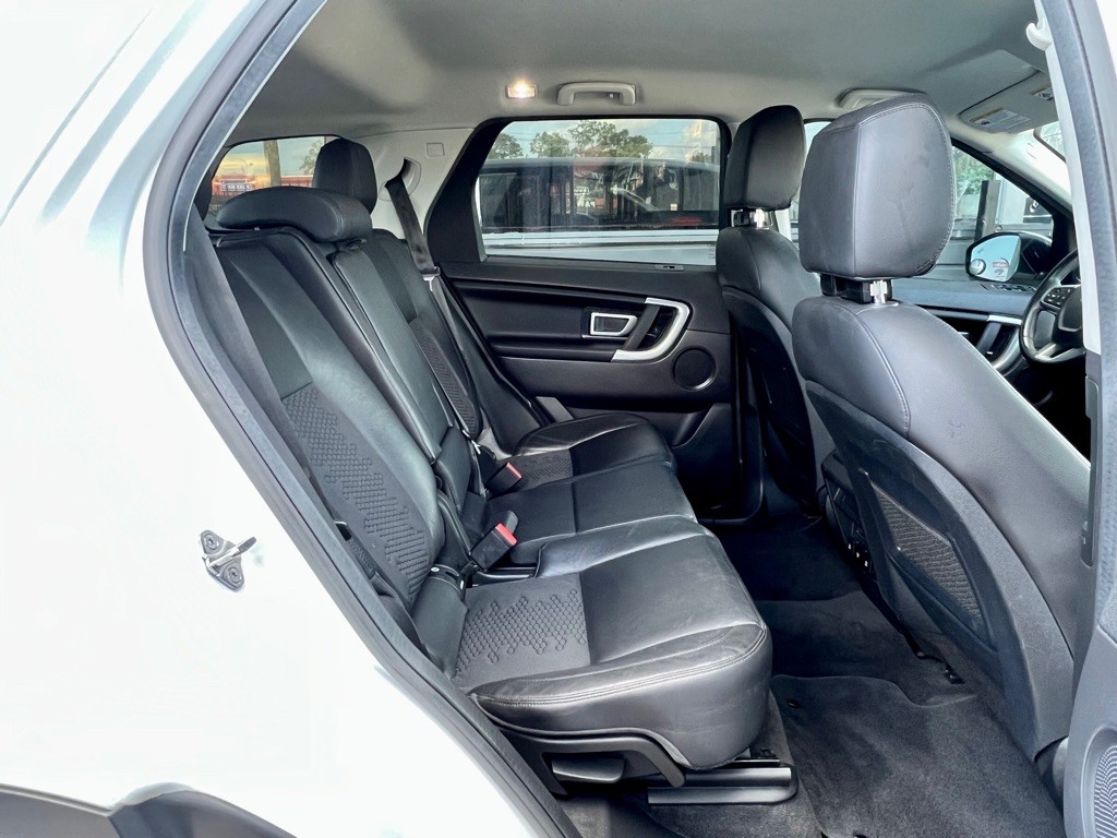 2019 Land Rover Discovery Sport Image 20