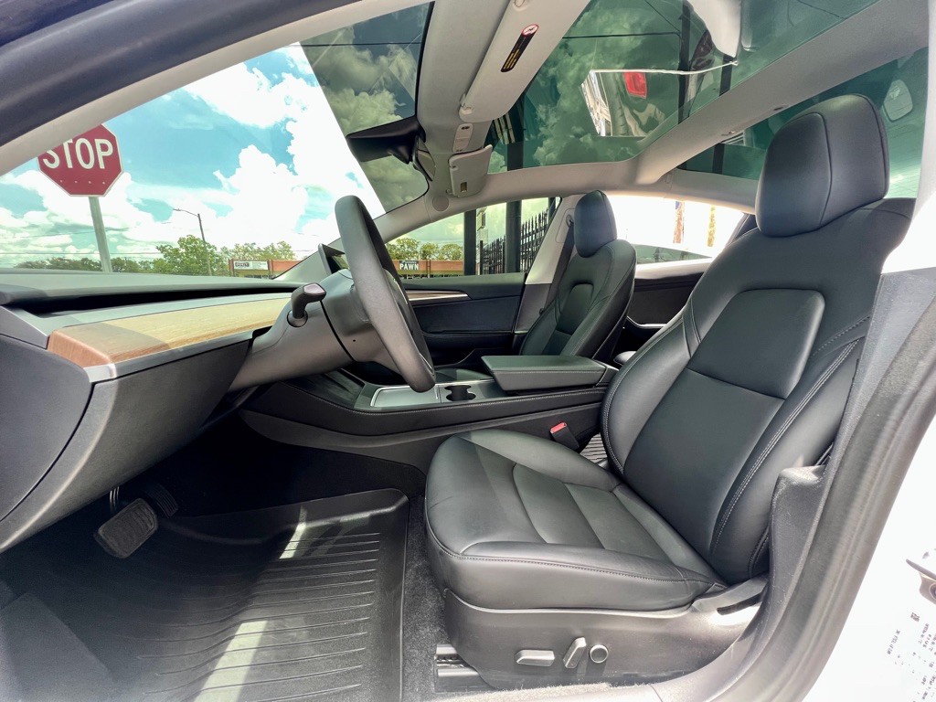 2022 Tesla Model 3 Image 14