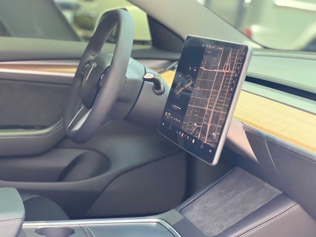 2022 Tesla Model 3 Image 23