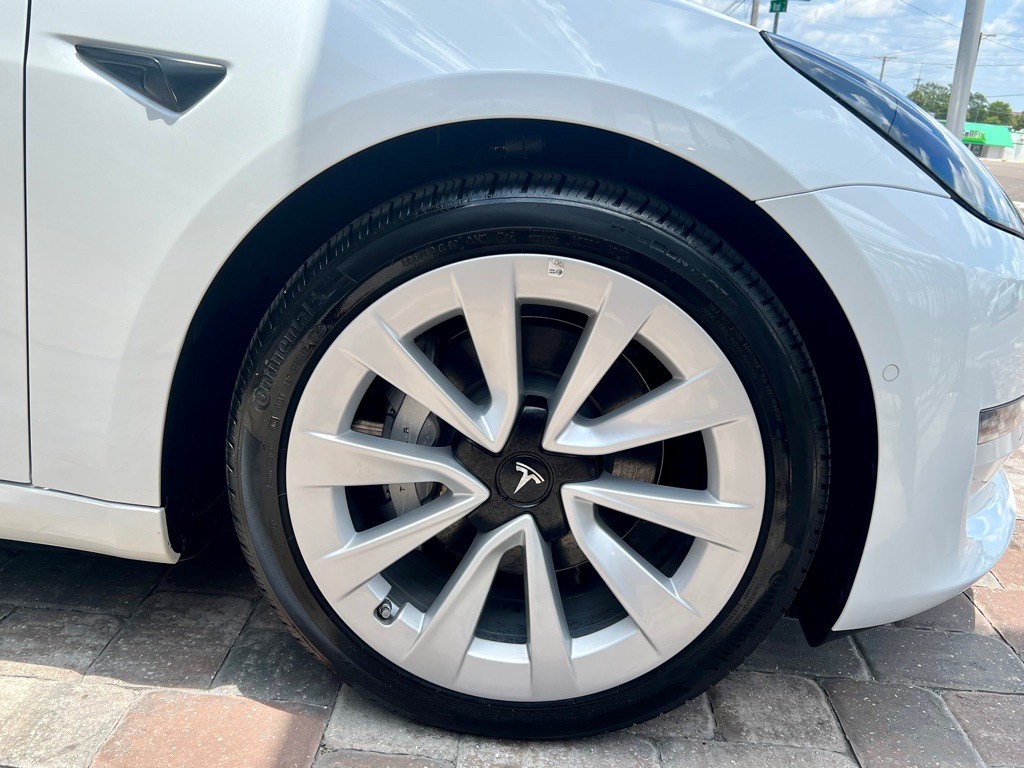 2022 Tesla Model 3 Image 28