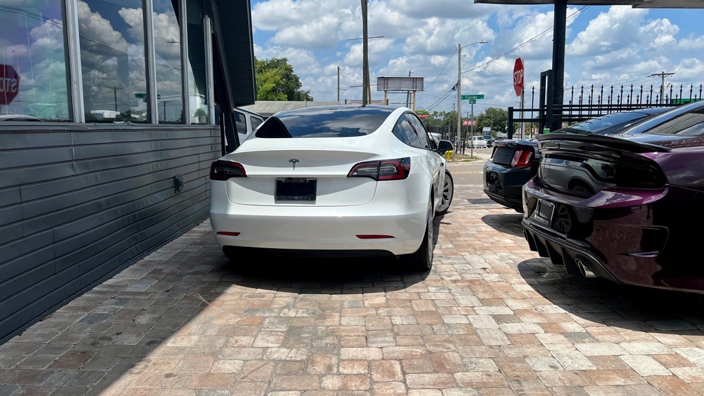 2022 Tesla Model 3 Image 37