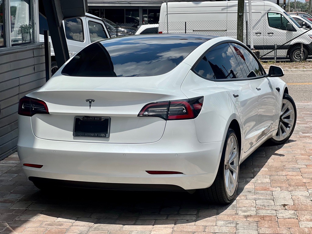 2022 Tesla Model 3 Image 39