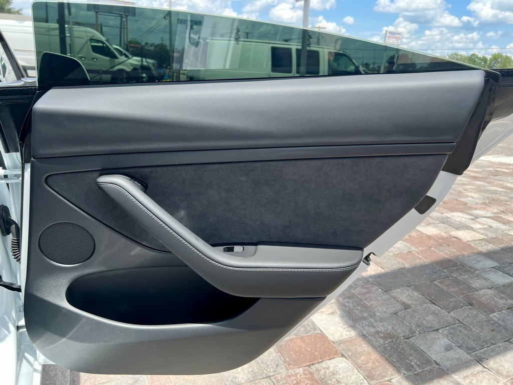2022 Tesla Model 3 Image 45
