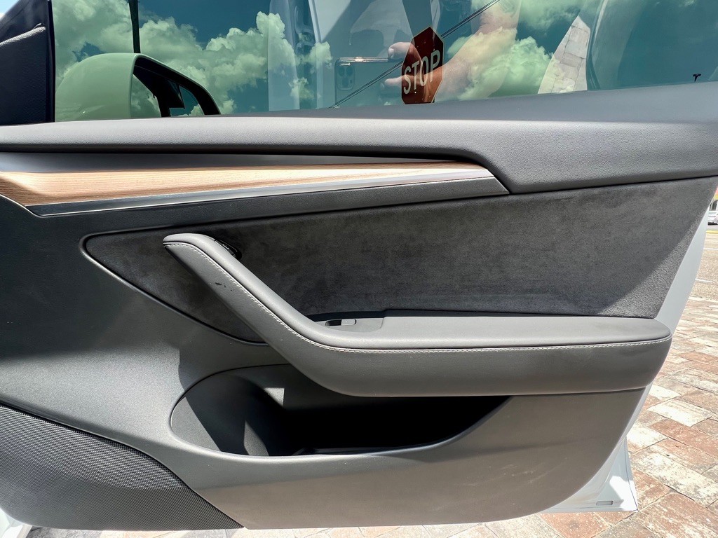 2022 Tesla Model 3 Image 46