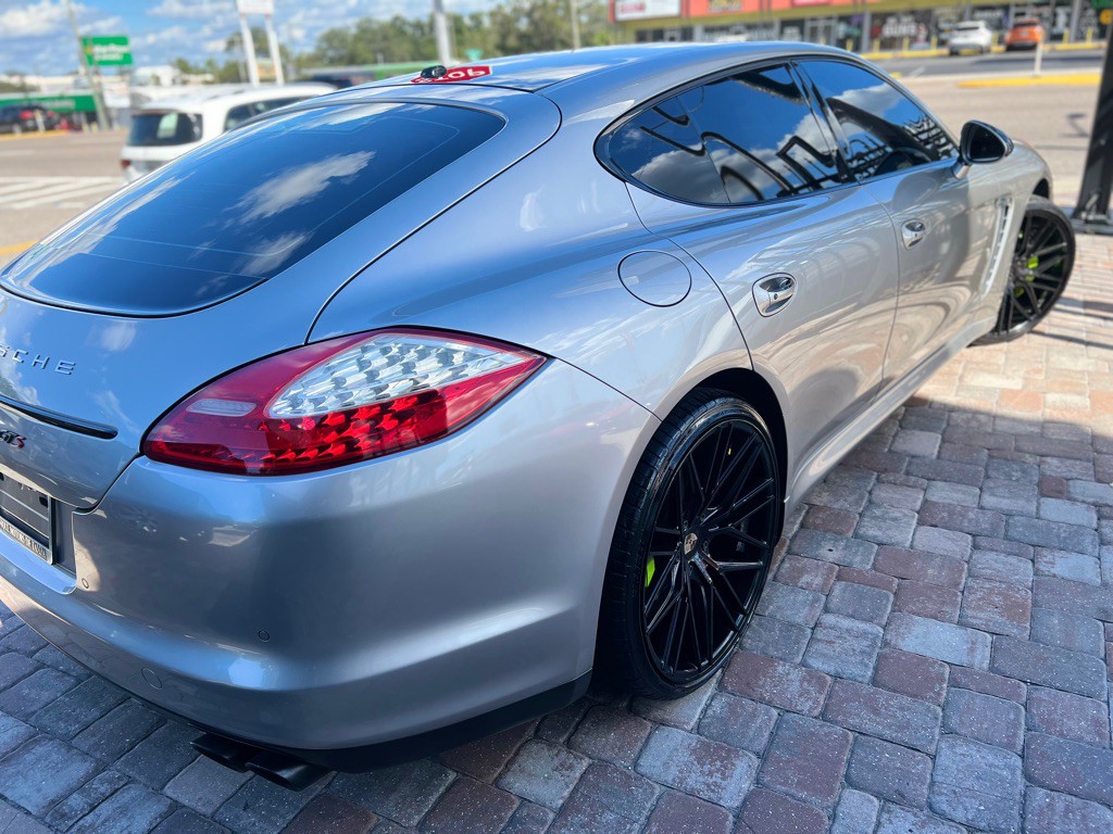 2012 Porsche Panamera Image 50