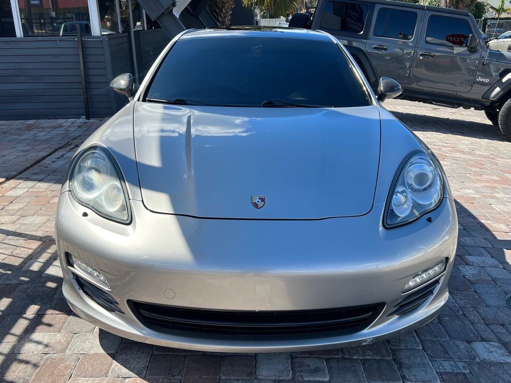 2012 Porsche Panamera Image 5