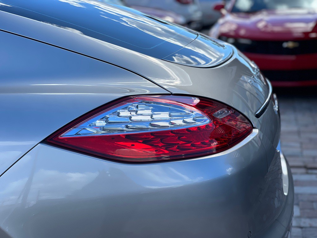 2012 Porsche Panamera Image 48