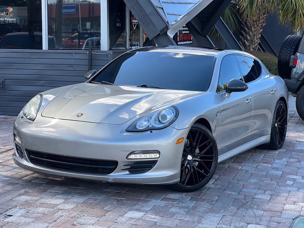 2012 Porsche Panamera Image 51