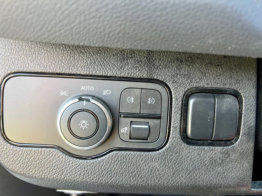 2019 Mercedes-Benz Sprinter Image 37