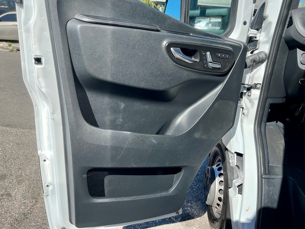 2019 Mercedes-Benz Sprinter Image 38