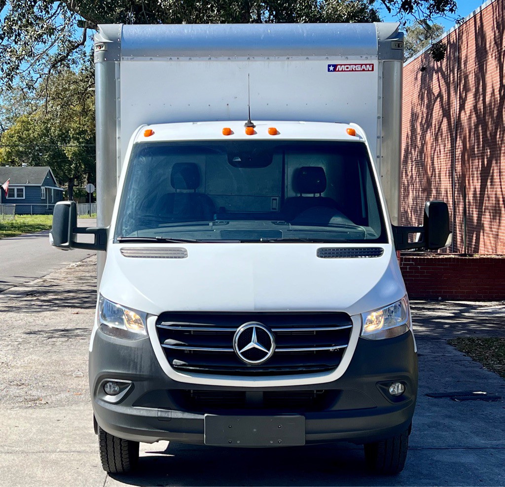 2019 Mercedes-Benz Sprinter Image 4
