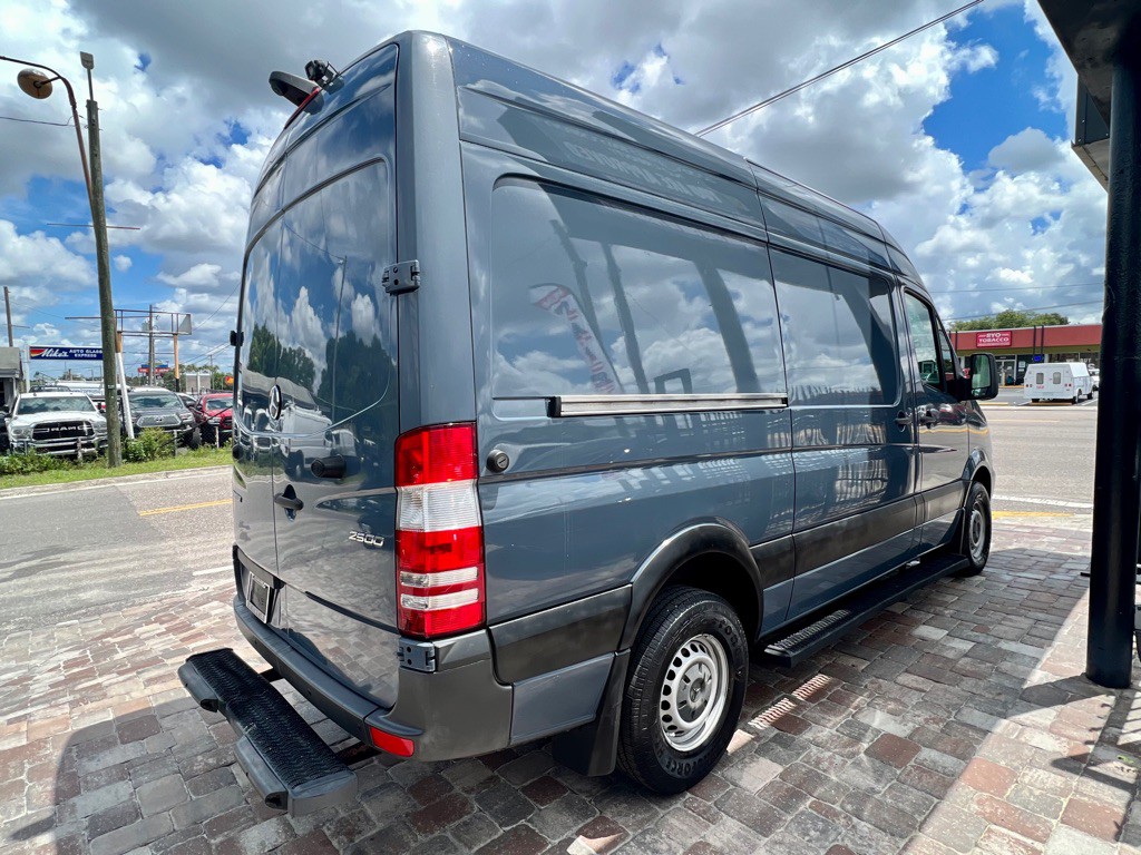 2018 Mercedes-Benz Sprinter Image 8