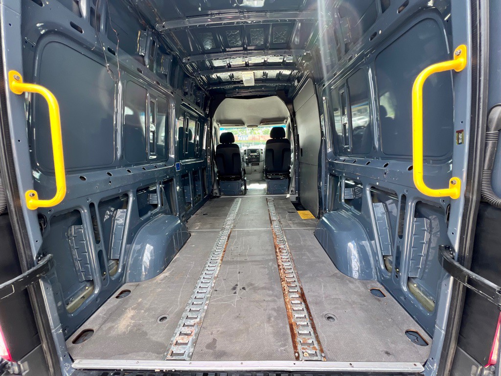 2018 Mercedes-Benz Sprinter Image 16