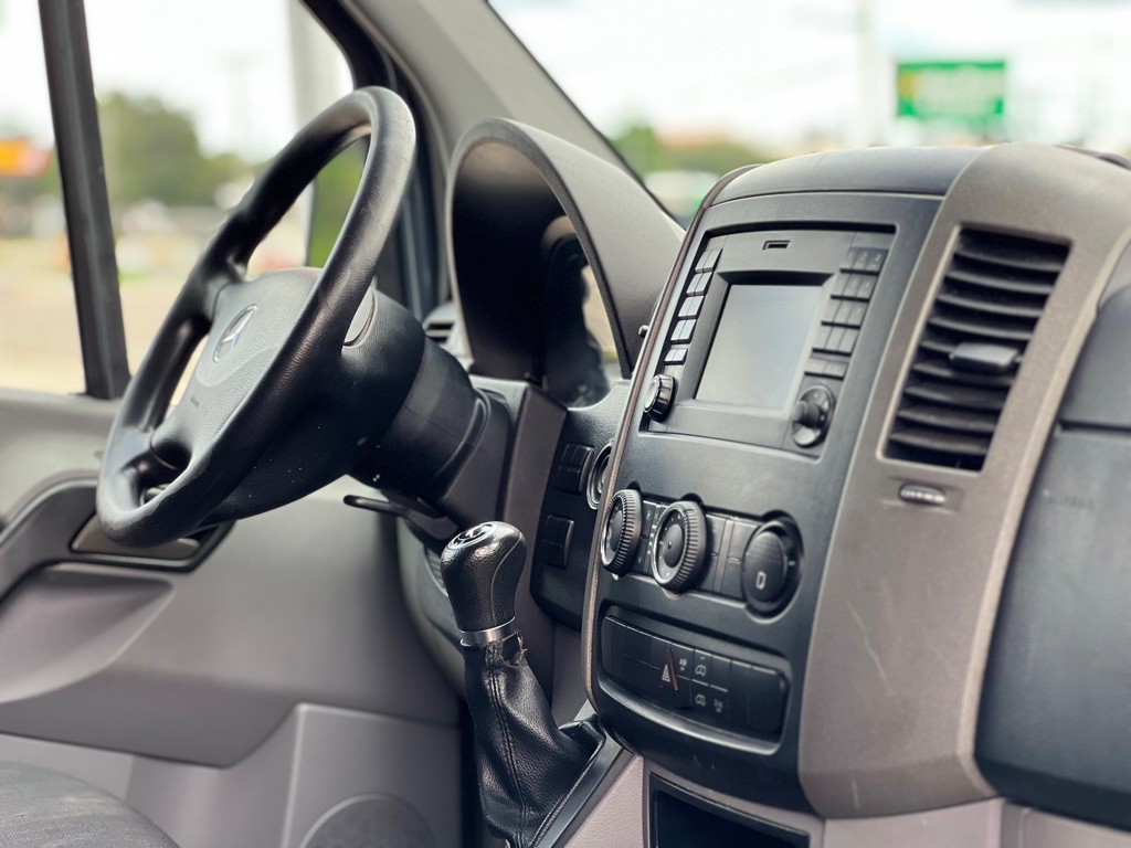 2018 Mercedes-Benz Sprinter Image 19