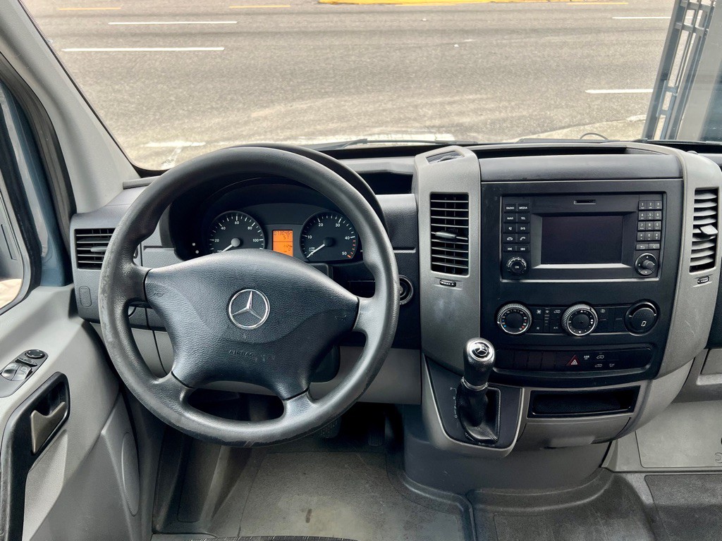 2018 Mercedes-Benz Sprinter Image 29