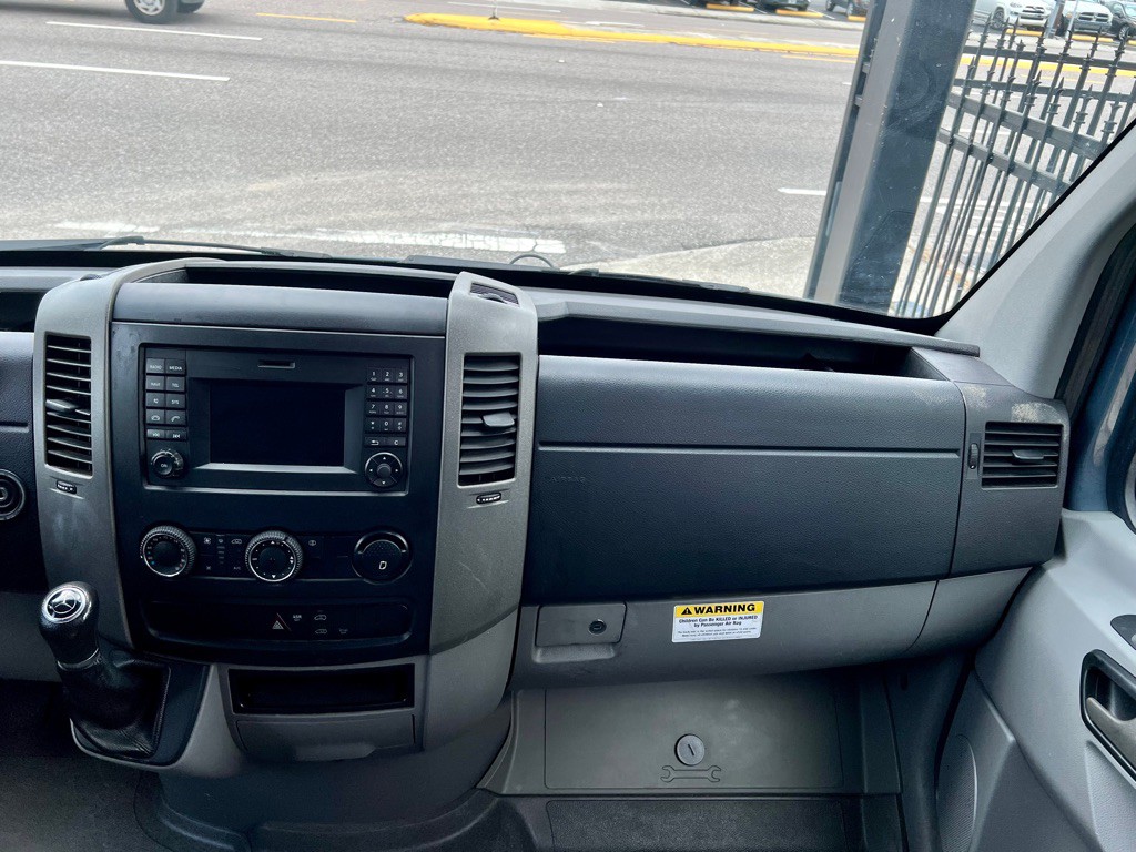2018 Mercedes-Benz Sprinter Image 30