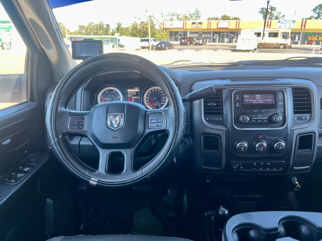 2014 RAM 3500 Image 27