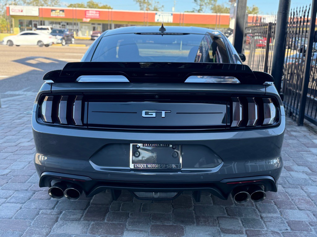 2022 Ford Mustang Image 27