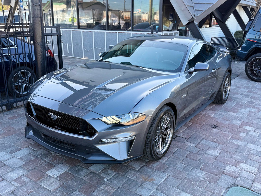 2022 Ford Mustang Image 28