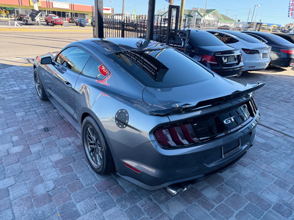 2022 Ford Mustang Image 29