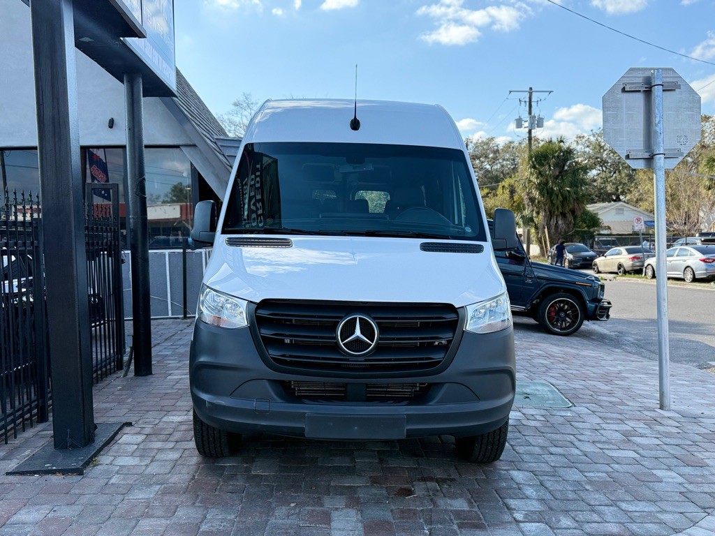 2020 Mercedes-Benz Sprinter Image 2