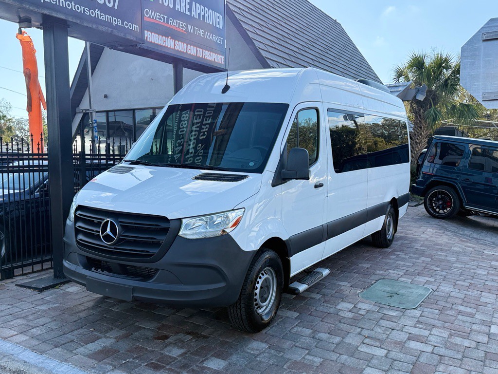 2020 Mercedes-Benz Sprinter Image 3