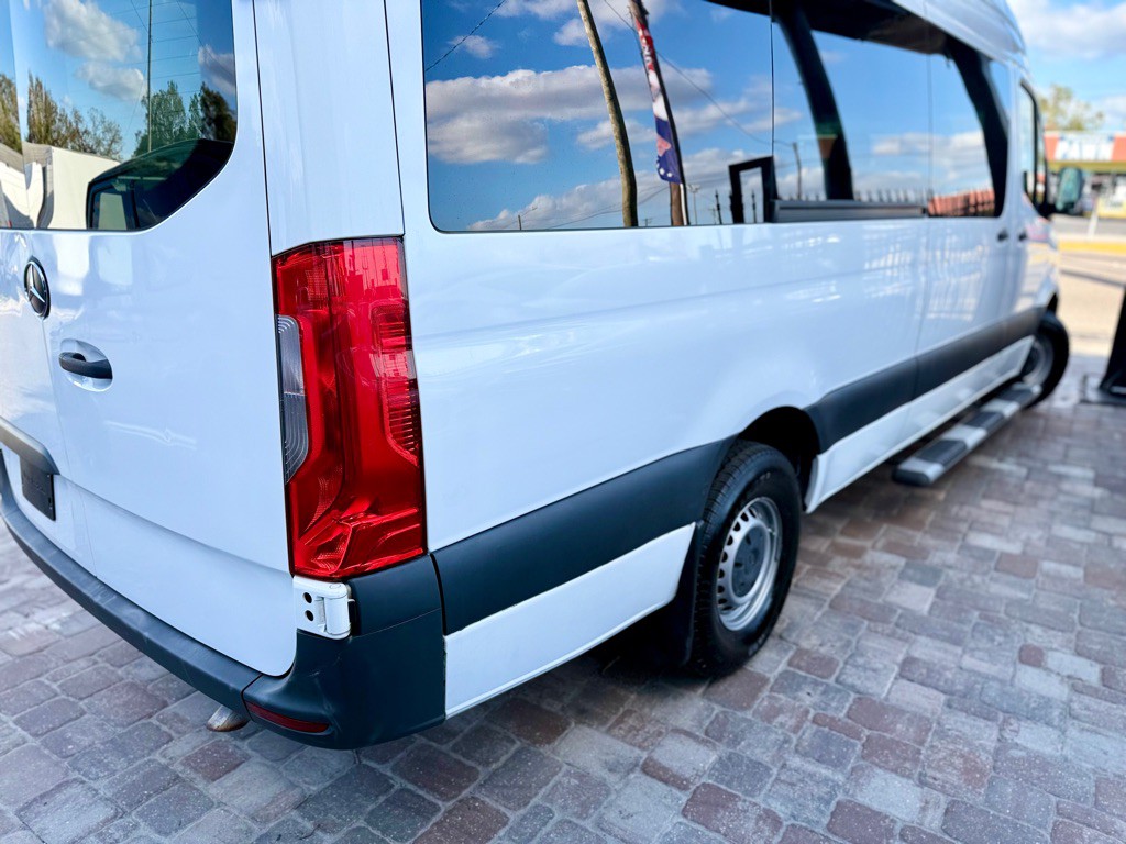 2020 Mercedes-Benz Sprinter Image 22