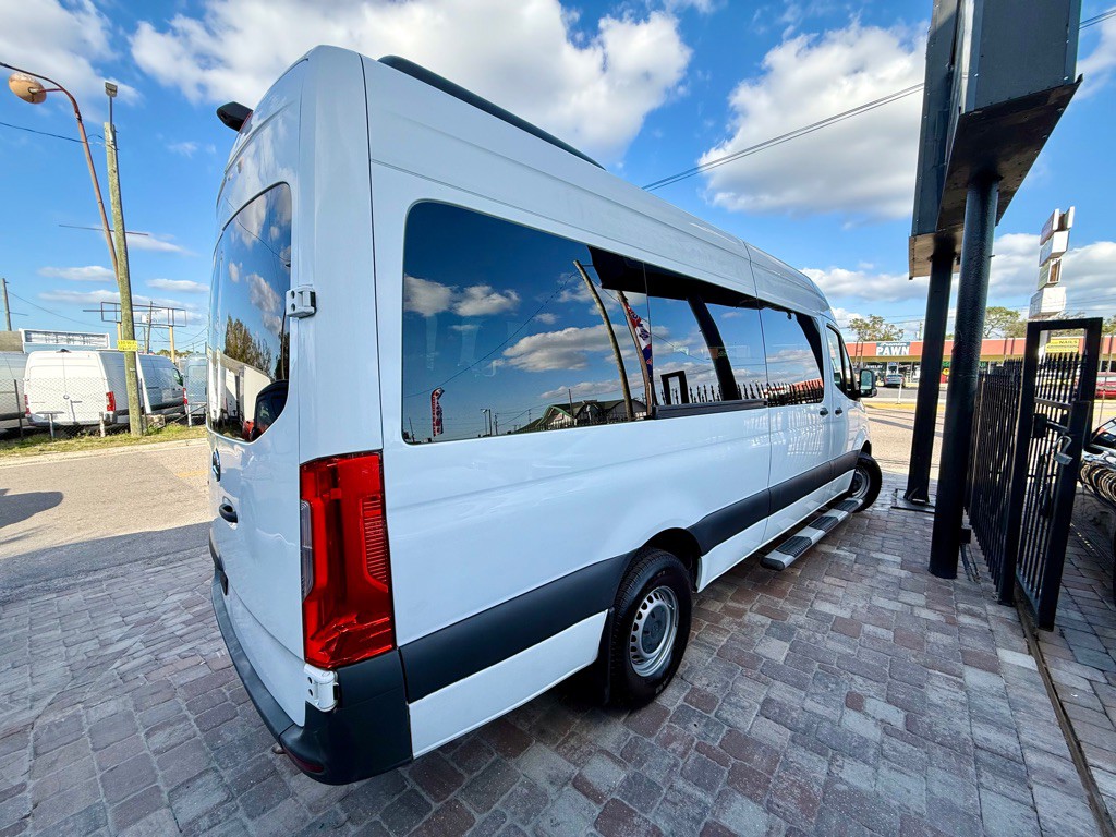 2020 Mercedes-Benz Sprinter Image 23